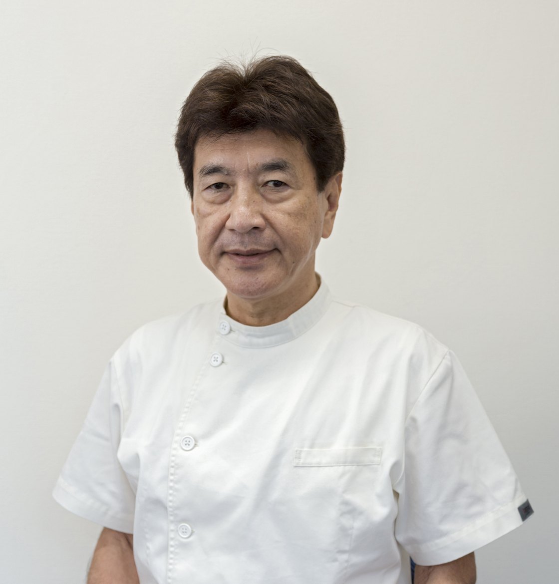 院長 高良 巌